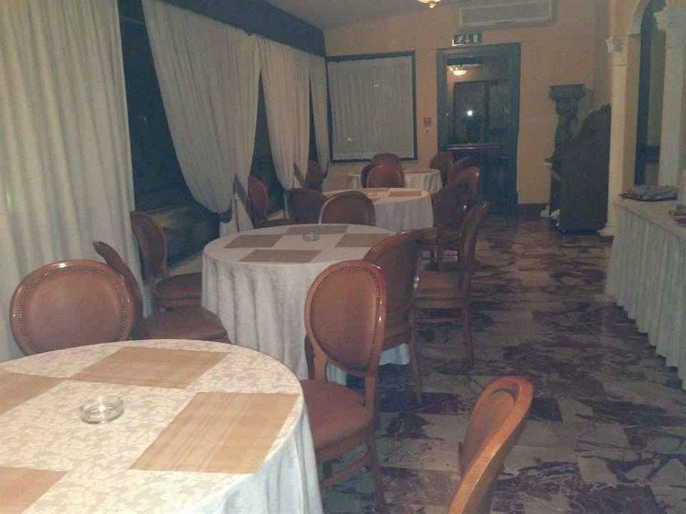 נאפולי Hotel Miravalle מראה חיצוני תמונה