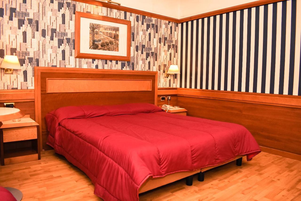 נאפולי Hotel Miravalle מראה חיצוני תמונה