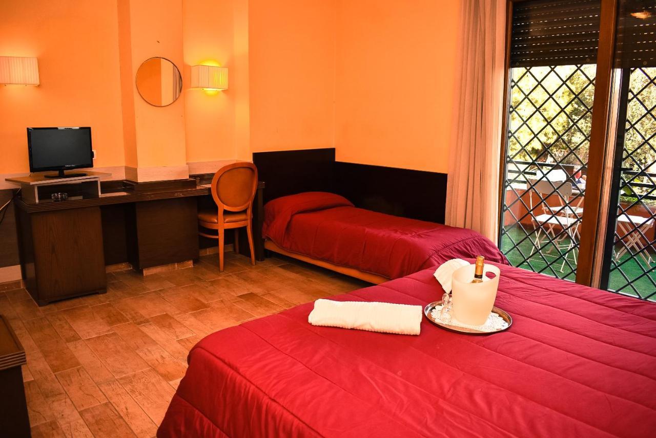 נאפולי Hotel Miravalle מראה חיצוני תמונה